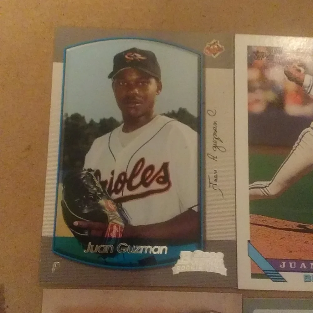 Baseball cards - Picture 2 of 4
